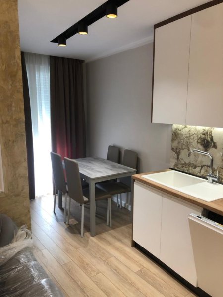 Tirane, jap me qera apartament 1+1+Ballkon Kati 3, 63 m² 450 € (hamdi pepo)