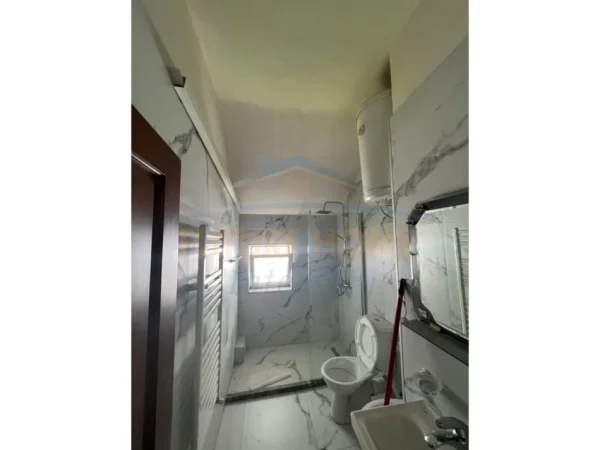 Tirane, jepet me qera apartament duplex Dublex Kati 0, 116 m² 900 € (Bllok, Tirane)