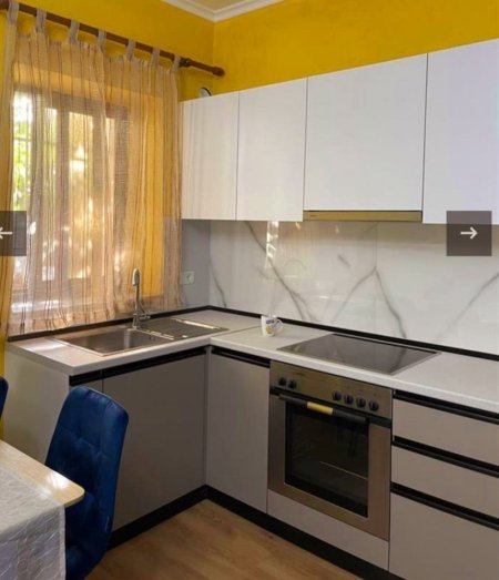Tirane, jepet me qera apartament 2+1+Aneks+Ballkon Kati 1, 98 m² 455 € (Rruga Ferit Xhajko Pranë Tirana Bank/Rest Durrësi)