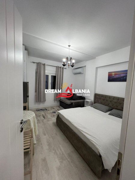 Tirane, jepet me qera garsonier 1+1 Kati 2, 40 m² 500 € (Ne Bllok - ID 4209027)