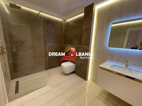 Tirane, shitet apartament 2+1+Ballkon Kati 9, 100 m² 212.000 € (Ne Rrugen e Kavajes - ID 41211919)