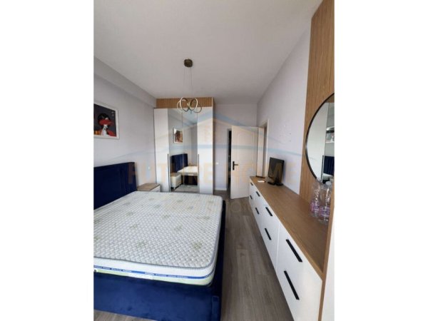 Tirane, jepet me qera apartament 2+1 , 100 m² 500 € (Unaza e Re, Tirane)
