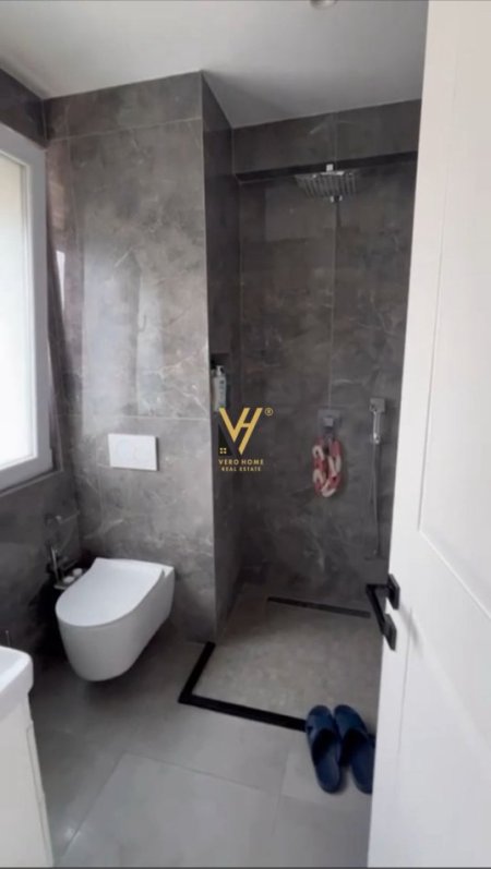 Tirane, shitet apartament 3+1+Ballkon Kati 10, 121 m² 183.000 € (KTHESA E KAMZES)