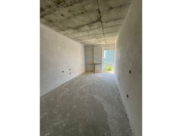 Tirane, shitet apartament 2+1+Ballkon Kati 3, 106 m² 170.000 € (Rruga e Kokonozeve)