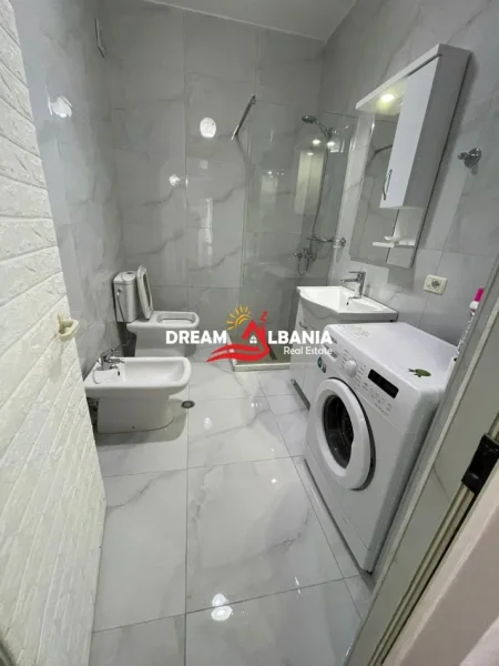 Tirane, jepet me qera apartament 1+1 Kati 4, 78 m² 550 € (Tek Liqeni i Thate - ID 4211643)