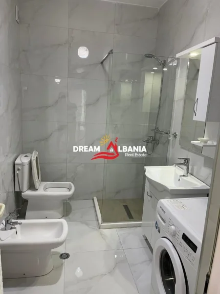 Tirane, jepet me qera apartament 1+1 Kati 4, 78 m² 550 € (Tek Liqeni i Thate - ID 4211643)