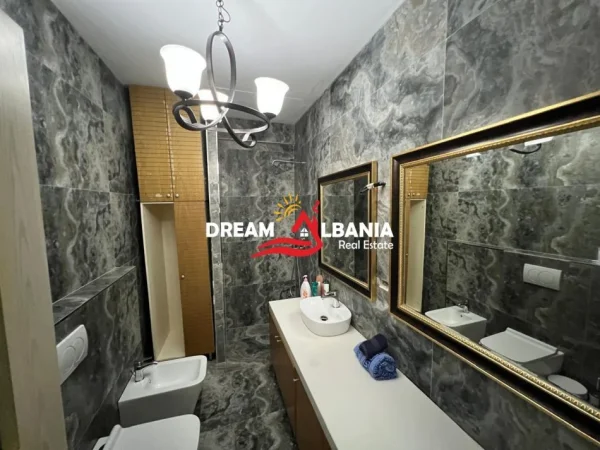 Tirane, shitet apartament 2+1+Ballkon Kati 1, 127 m² 270.000 € (Tek Rezidenca Kodra e Diellit 1)