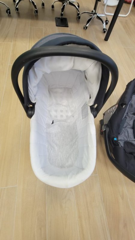 ❌ Okazion ❌ Karroce per femije me 3 pjese, marka CAM 125 €