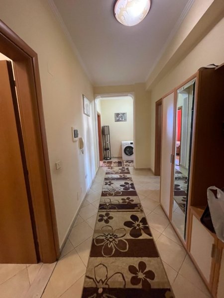 Tirane, shitet apartament 3+1+Ballkon , 135 m² 185.000 € (Porcelan)