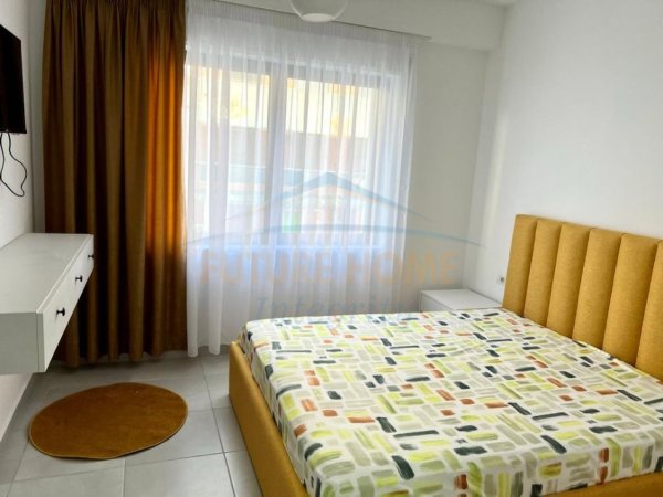 Tirane, jepet me qera apartament 2+1+Ballkon Kati 2, 100 m² 800 € (Rezidenca Kodra e Diellit 1)