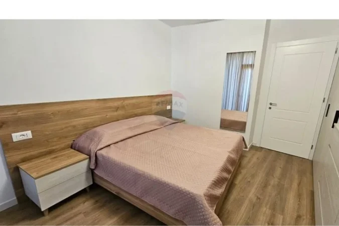 Tirane, jepet me qera apartament , 65 m² 1.001 € (Lake view)