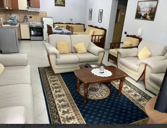 Tirane, Jepet me qera apartament 2+1+Ballkon Kati 2, 100 m² (Rruga Kavajes)