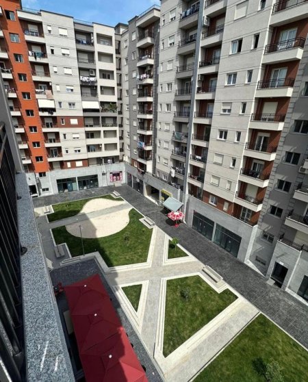 Tirane, jepet me qera apartament 1+1+Ballkon Kati 8, 65 m² 390 € (RRUGA SOKRAT MIHO ASTIR)