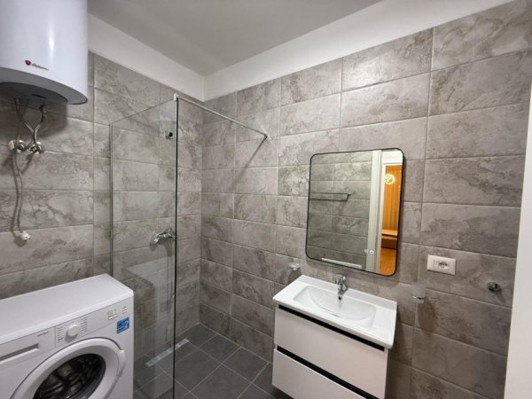 Tirane, jepet me qera apartament 2+1 Kati 3, 110 m² 750 € (Don Bosko)