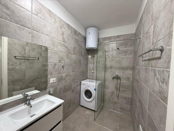 Tirane, jepet me qera apartament 2+1 Kati 3, 110 m² 750 € (Don Bosko)