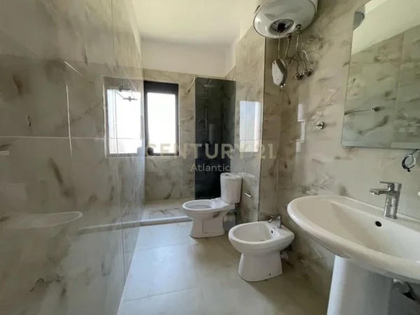 Durres, shitet apartament 1+1 Kati 7, 80 m² 90.000 € (PLAZH ILIRIA, DURRES!)