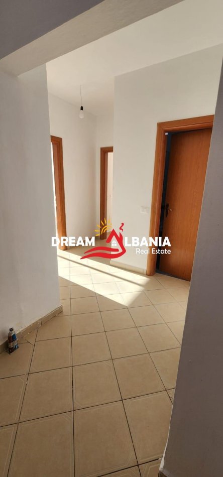 Tirane, shitet apartament 1+1 , 64 m² 85.000 € 