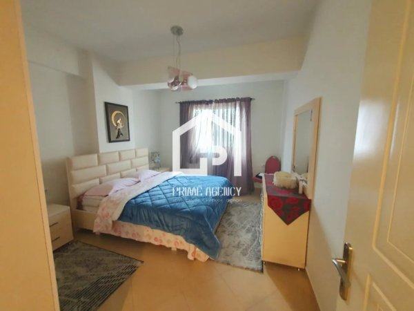 Pogradec, jepet me qera apartament 3+1+Ballkon Kati 7, 125 m² 50 € (POGRADEC)