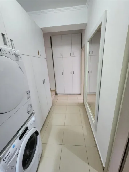 Tirane, jepet me qera apartament 2+1 Kati 3, 95 m² 550 € (Kodra e Diellit rr. Bill Klinton)