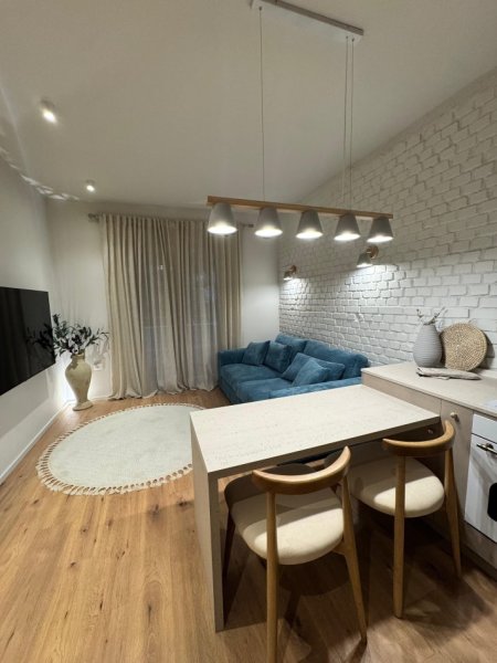 Tirane, jepet me qera apartament 2+1 Kati 2, 65 m² 1.000 € (myslym shyr)