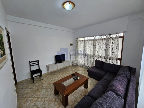 Tirane, jepet me qera apartament 1+1+Aneks+Ballkon Kati 1, 60 m² 400 € (Selite , Ngjitur me Universitetin &quot;Marin Barleti&quot;)