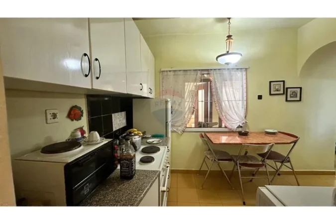 Tirane, shitet apartament 2+1 , 82 m² 150.000 € (21 Dhjetori)