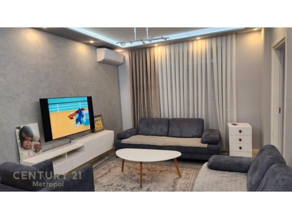 Tirane, shitet apartament 2+1 Kati 6, 80 m² 160.000 € (21 dhjetori)
