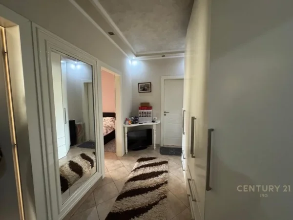 Tirane, shitet apartament 1+1 Kati 2, 75 m² 78.000 € 
