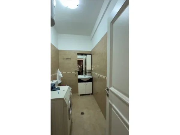 Tirane, shitet apartament 2+1 Kati 4, 100 m² 148.000 € (Astir, Oslo)