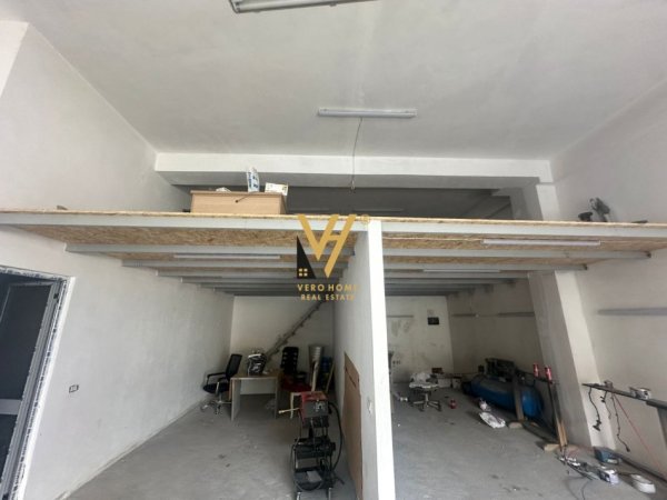 Tirane, jepet me qera magazine Kati 0, 100 m² 600 € (KODRA E DIELLIT 1)