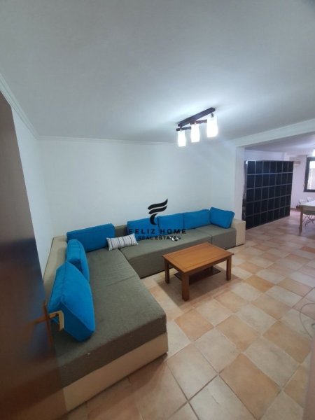 Tirane, shitet apartament 2+1+Ballkon Kati 3, 95 m² 270.000 € (BLLOK)