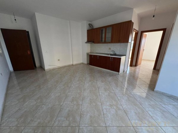 Tirane, shitet apartament Kati 4, 88 m² 97.000 € 