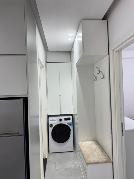 Tirane, jepet me qera apartament 2+1 Kati 1, 110 m² 500 € (Komples Tom Doshi)