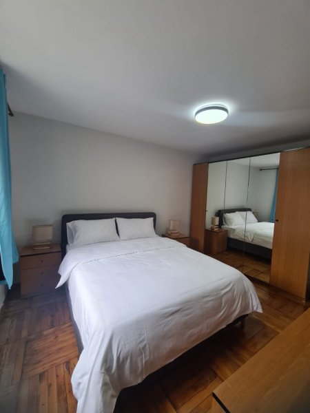 Tirane, jepet me qera apartament 2+1 Kati 2, 72 m² 600 € 