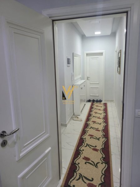 Tirane, shitet apartament 2+1+Ballkon Kati 3, 97 m² 140.000 € (YZBERISHT)