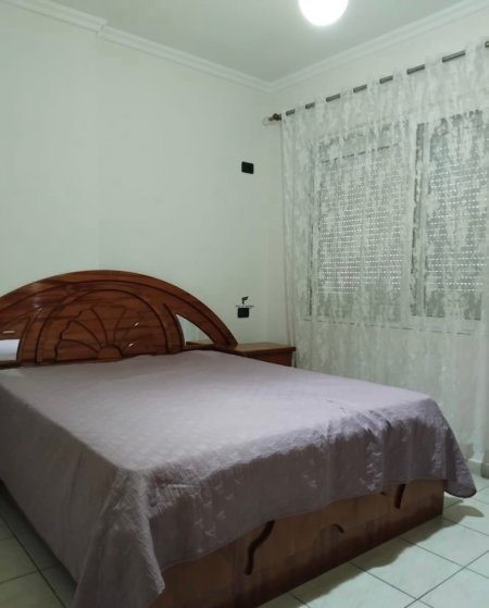 Tirane, jepet me qera apartament 2+1+Ballkon Kati 6, 95 m² 450 € (ASTIR)
