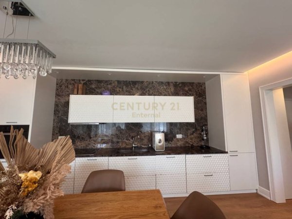 Tirane, shitet apartament 2+1 Kati 2, 90 m² 170.000 € (Rezidenca Kodra e Diellit 2)