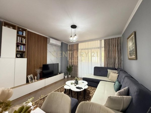 Tirane, shitet apartament 2+1+Ballkon Kati 9, 113 m² 158.500 € (ASTIR PRANE BULEVARDIT MIGJENI)