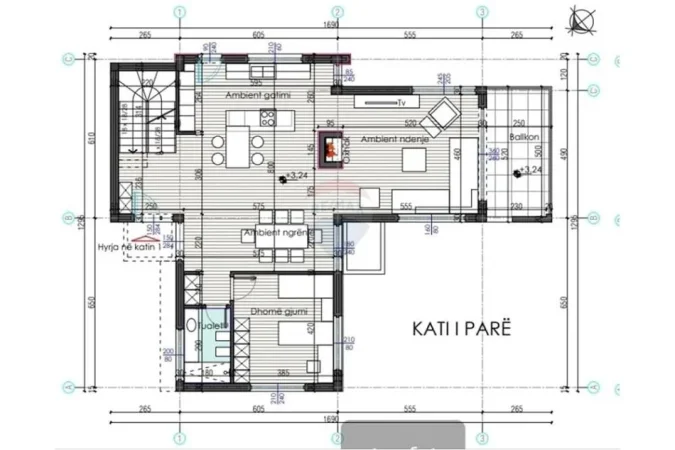 Tirane, shitet Vile , 396 m² 650.000 € (Farke)