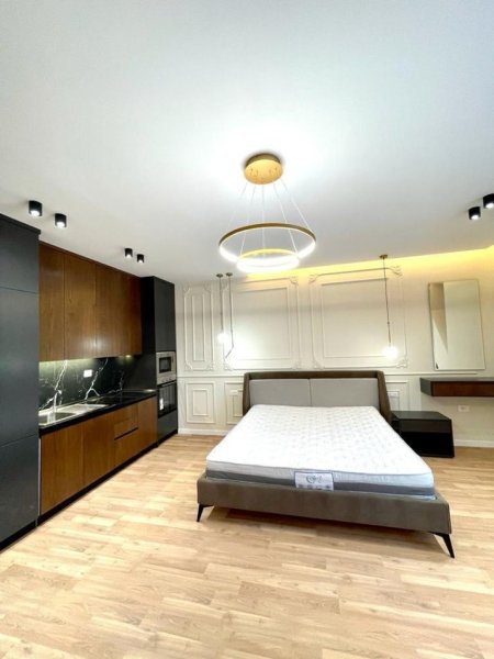 Tirane, jap me qera garsonier 1+1 Kati 10, 46 m² 600 € (Rruga Kavajes/SQUARE21)