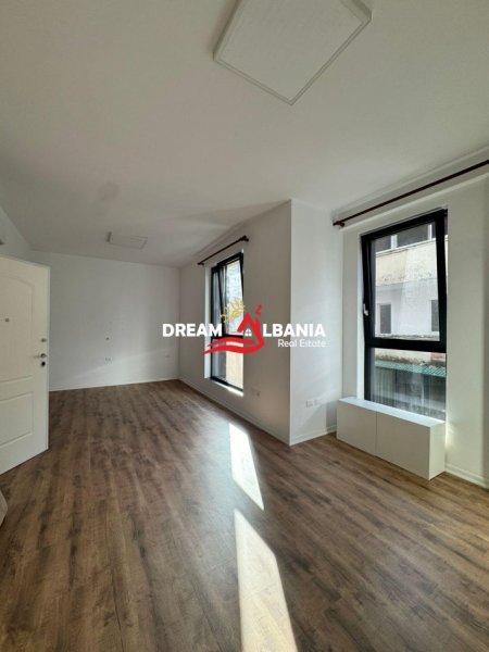 Tirane, shitet apartament Kati 2, 62 m² 372.000 € (Rruga e Kavajes)