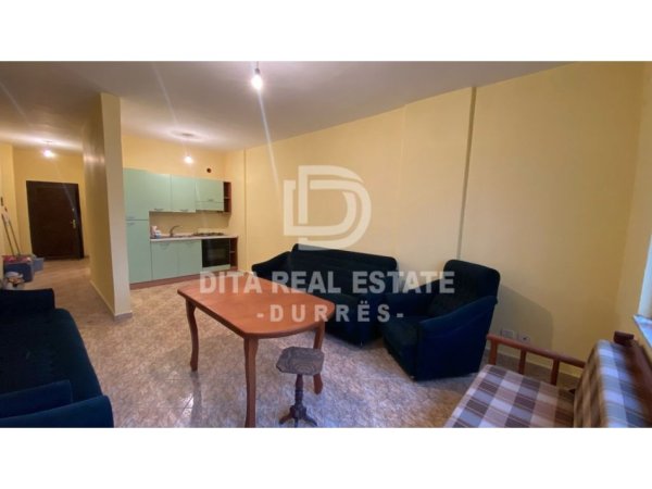 Durres, shitet apartament 2+1+Ballkon Kati 2, 105 m² 105.000 € (Pavaresia Plazh)