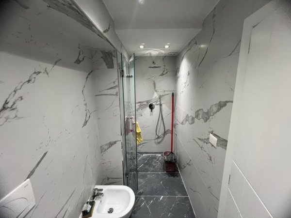 Durres, jepet me qera apartament 1+1+Ballkon Kati 2, 55 m² 500 € (EGNATIA)