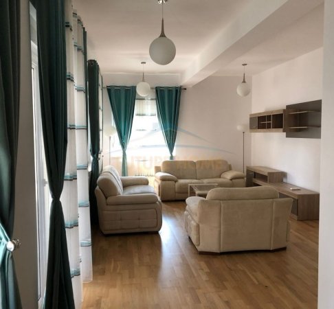 Tirane, shitet apartament 3+1+Aneks+Ballkon Kati 3, 169 m² 500.000 € (Rruga Ibrahim Shalqizi)