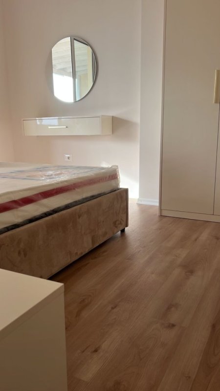 Durres, shitet apartament 3+1+Ballkon Kati 6, 151 m² 163.000 € (PAVARESIA)