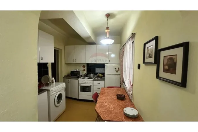 Tirane, shitet apartament 2+1 Kati 4, 82 m² 150.000 € (21 Dhjetori, Shqipëri)