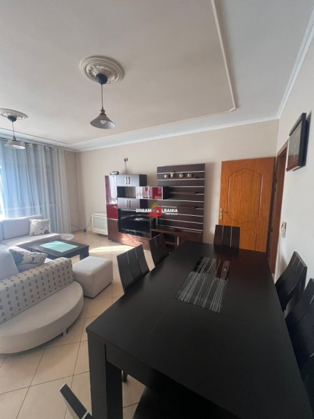 Tirane, shitet apartament 2+1+Ballkon Kati 5, 76 m² 130.000 € 