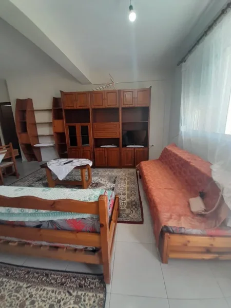 Tirane, jepet me qera apartament 2+1 Kati 1, 90 m² 400 € (don bosko)