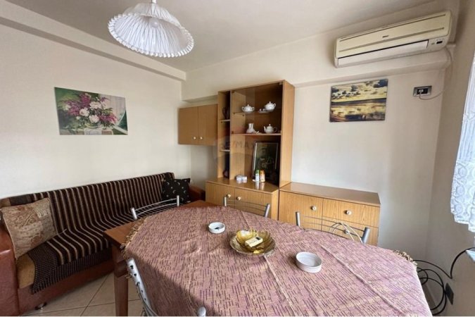 Tirane, jepet me qera apartament 1+1 Kati 2, 65 m² 450 € (rruga e durresit)