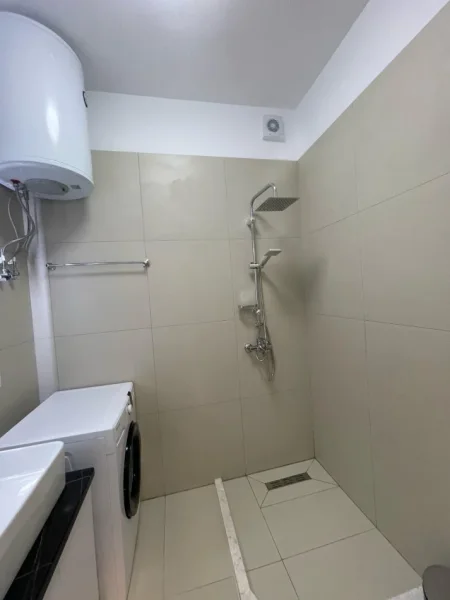 Tirane, shitet apartament 1+1+Ballkon Kati 8, 56 m² 95.000 € (Don Bosko)